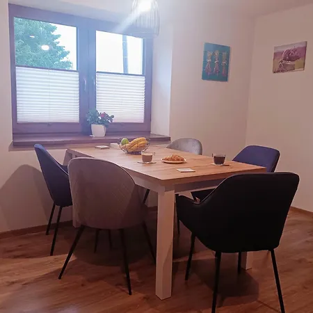 Villa U Vercimaku - Rodinny Dum Se 4 Loznicemi *