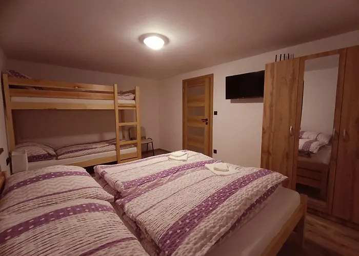 U Verčimáků - Rodinný Dům Se 4 Ložnicemi *